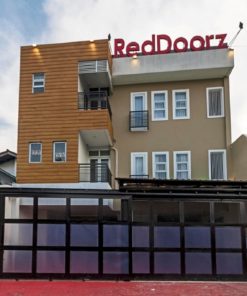 RedDoorz Plus @ Cipete Damai