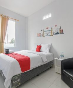 RedDoorz Plus near Taman Rasuna Menteng