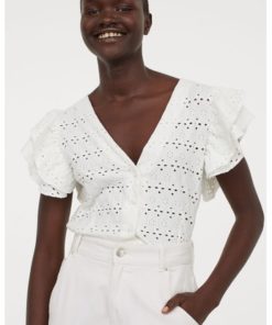 Broderie anglaise top